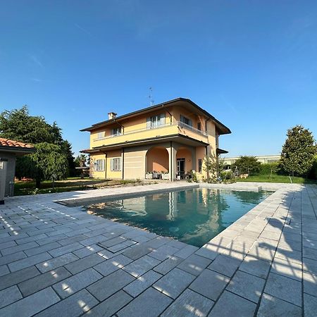 Villa 2 Cassano dʼAdda Extérieur photo