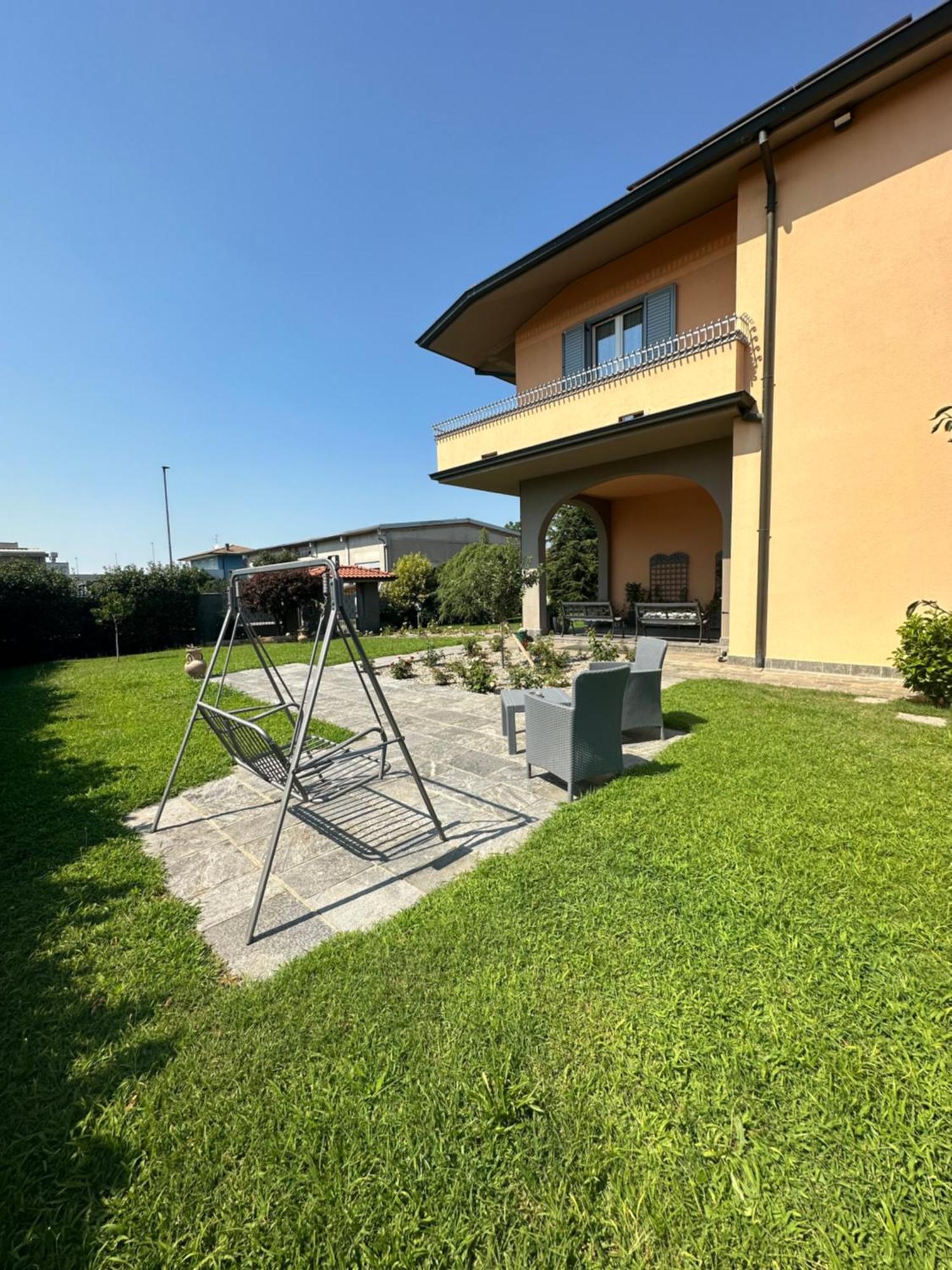 Villa 2 Cassano dʼAdda Extérieur photo