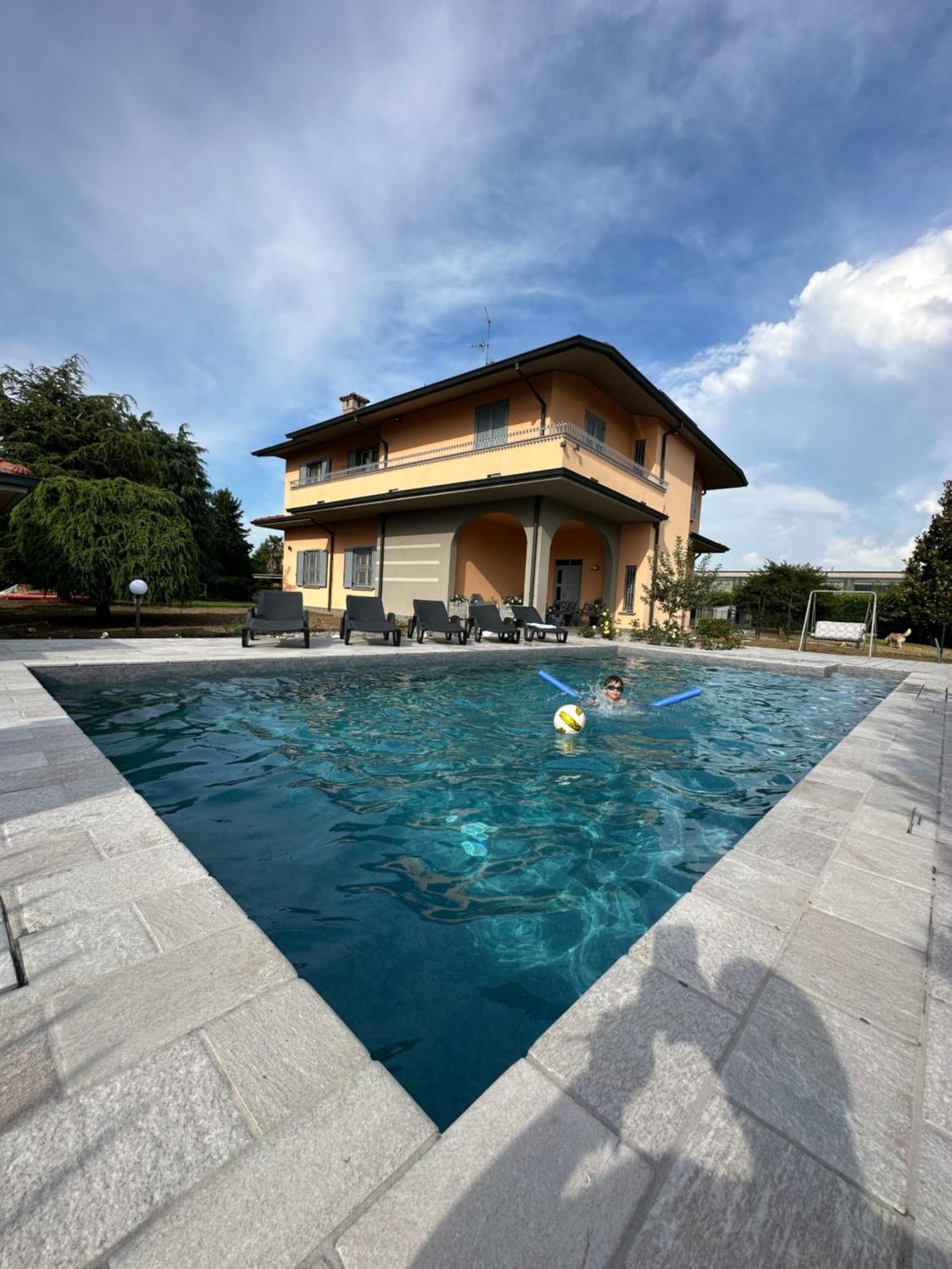 Villa 2 Cassano dʼAdda Extérieur photo